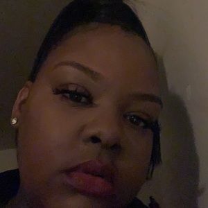 Meet your Posher, Dkajah